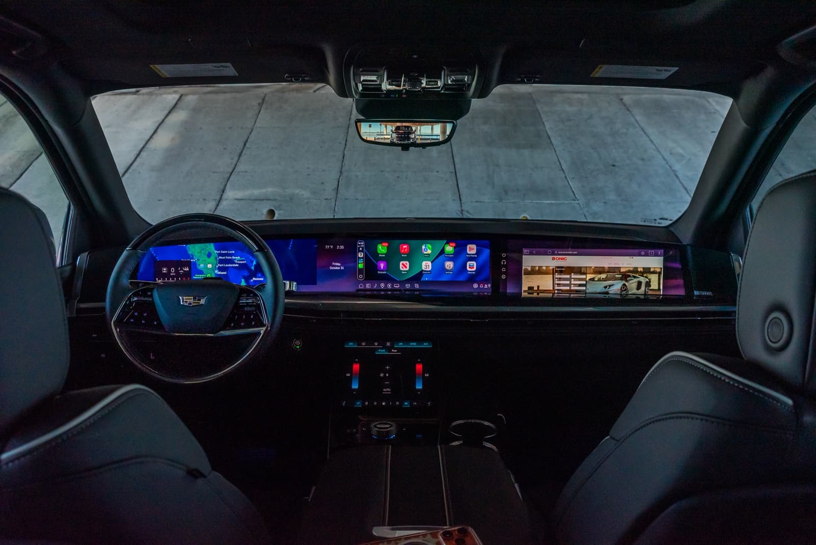 Cadillac Escalade 600 Black/Black - thumbnail 8