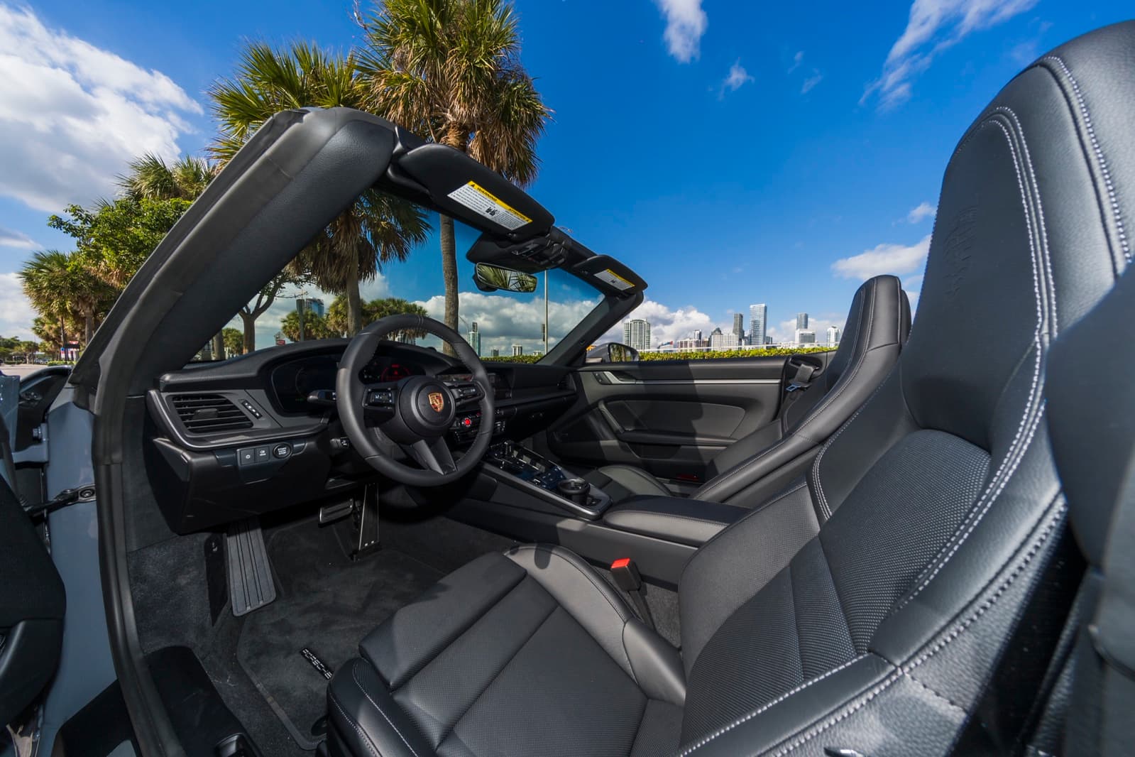 Porsche 911 Carrera Convertible Slate Grey/Black - thumbnail 3