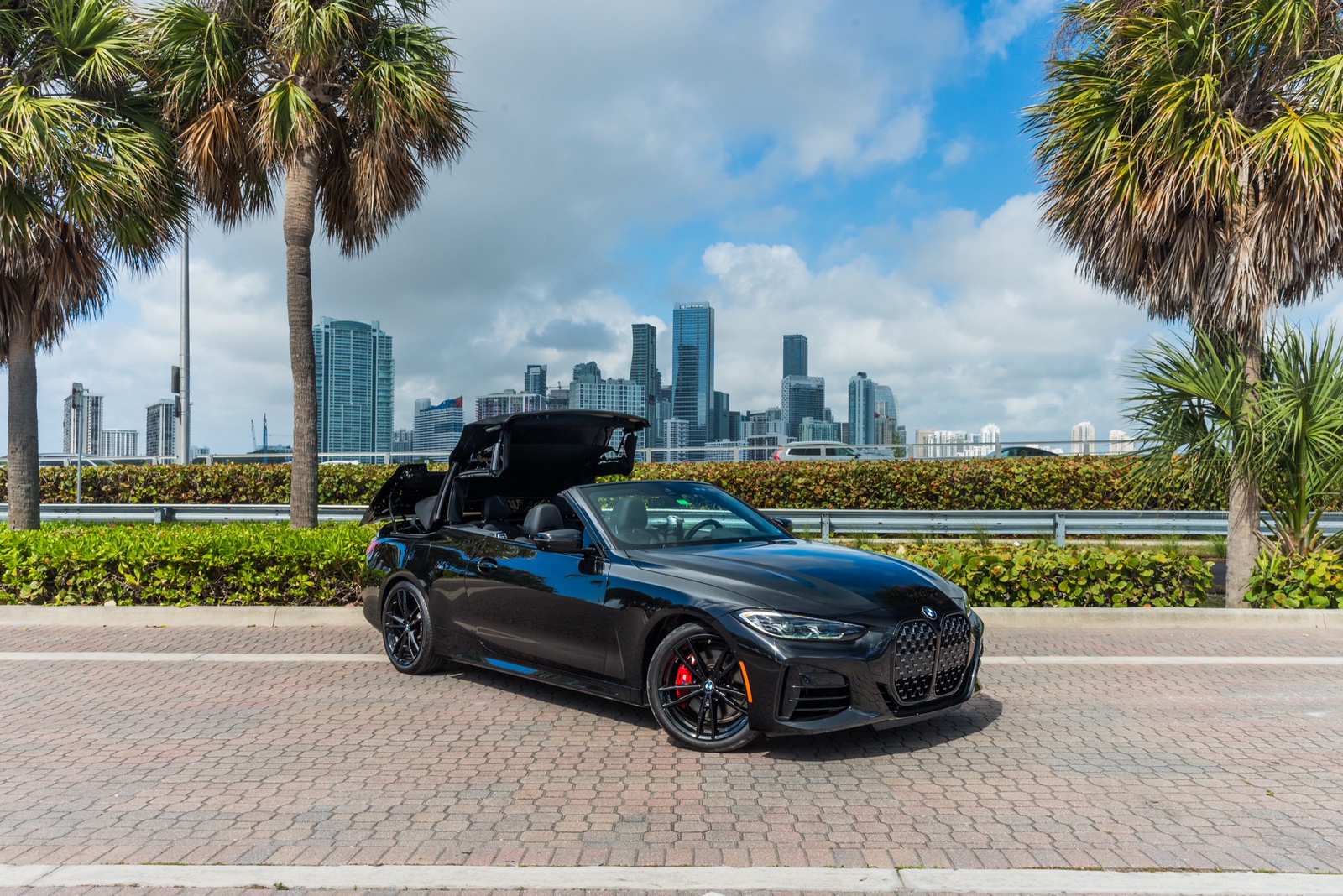 BMW 440i Convertible Black/Black - thumbnail 4