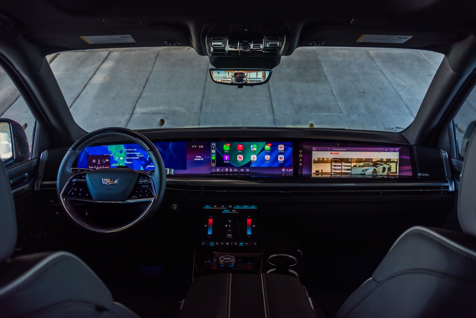 Cadillac Escalade 600 Black/Black - thumbnail 6