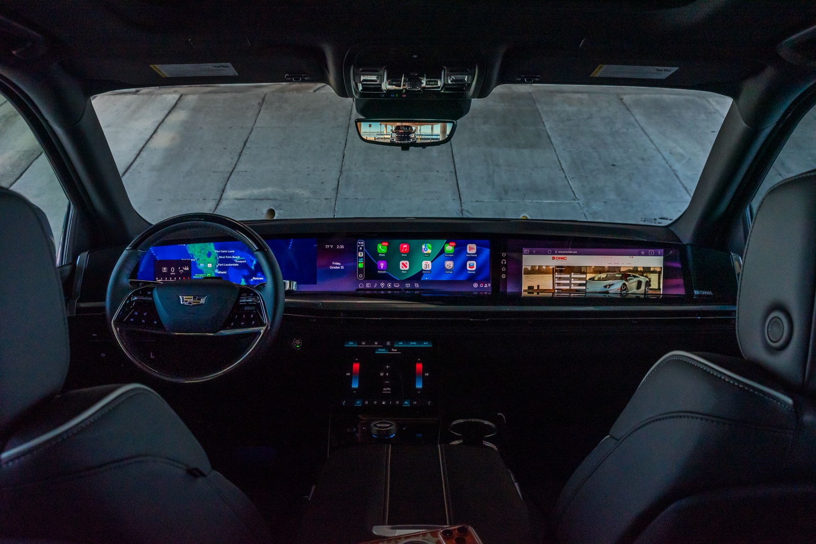Cadillac Escalade 600 Black/Black - thumbnail 8