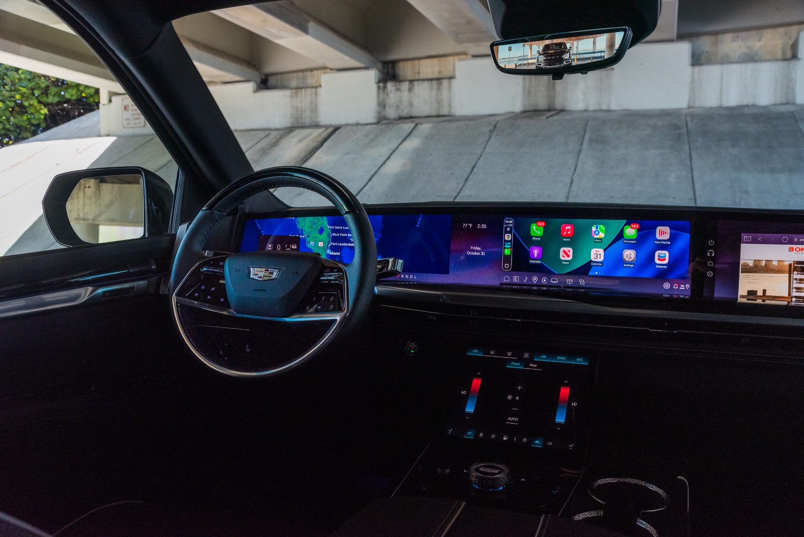Cadillac Escalade 600 Black/Black - thumbnail 9
