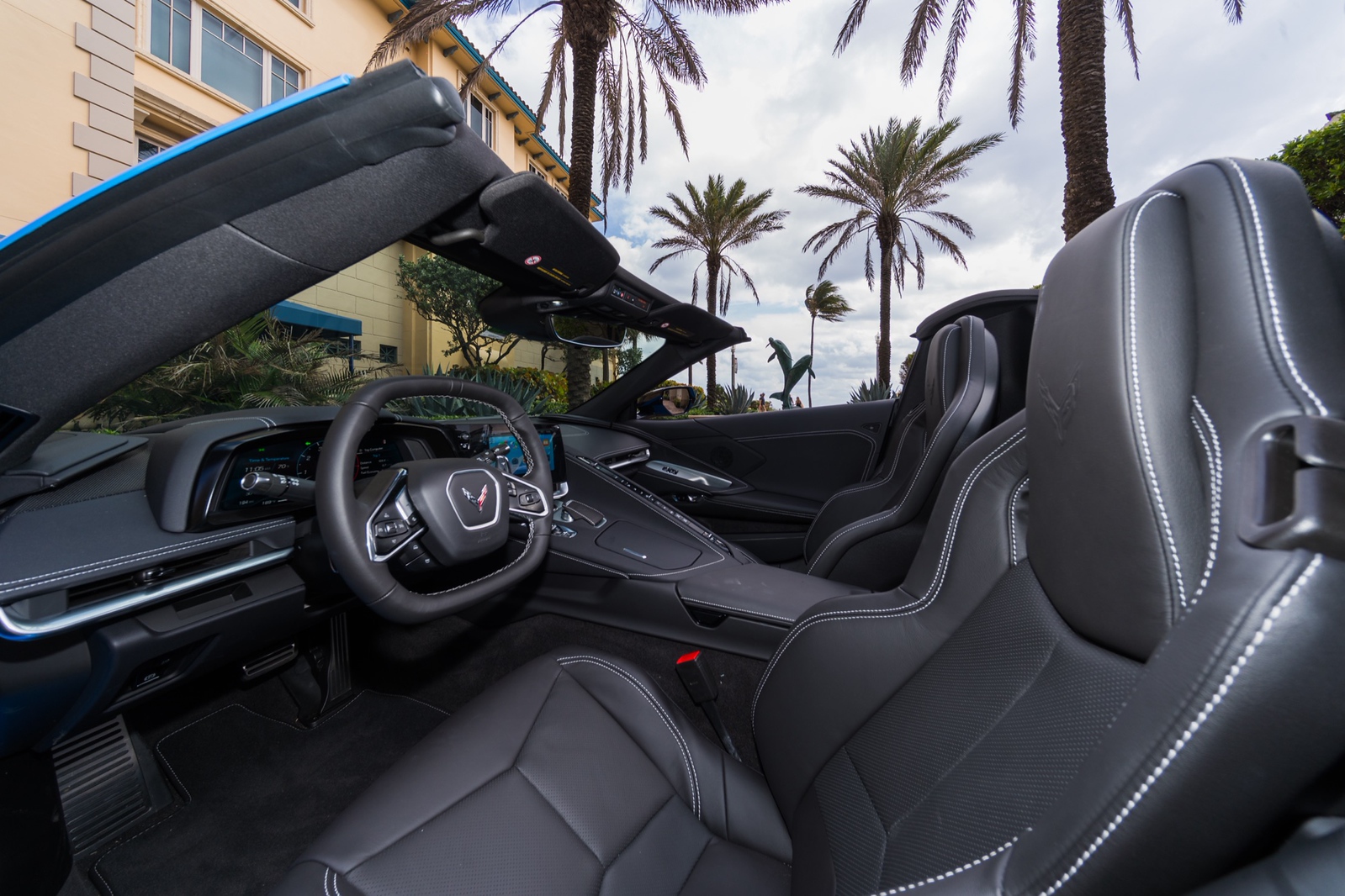 Chevrolet Corvette Convertible Blue/Black - thumbnail 2