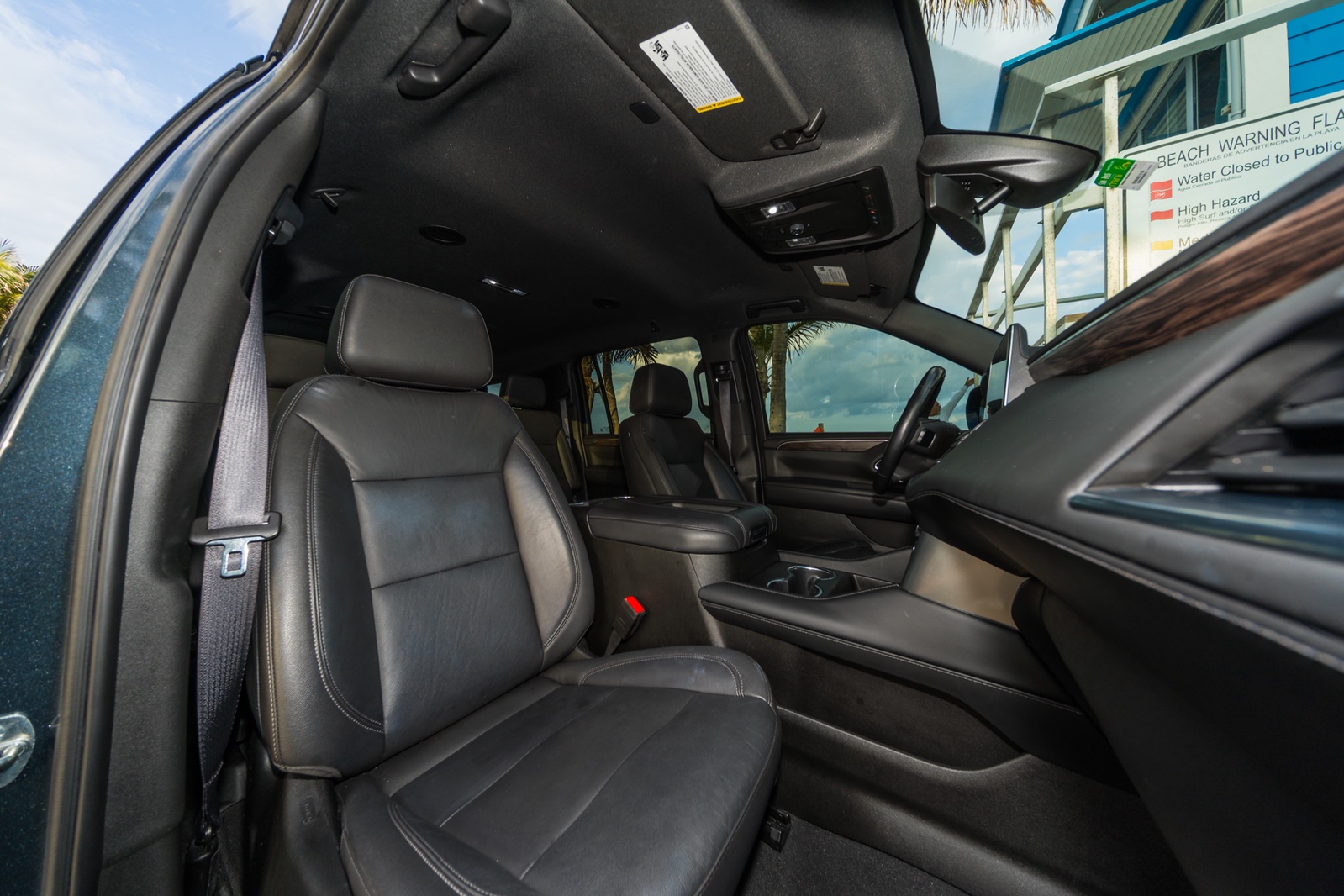 Chevrolet Suburban LT Dark Grey/Black - thumbnail 7
