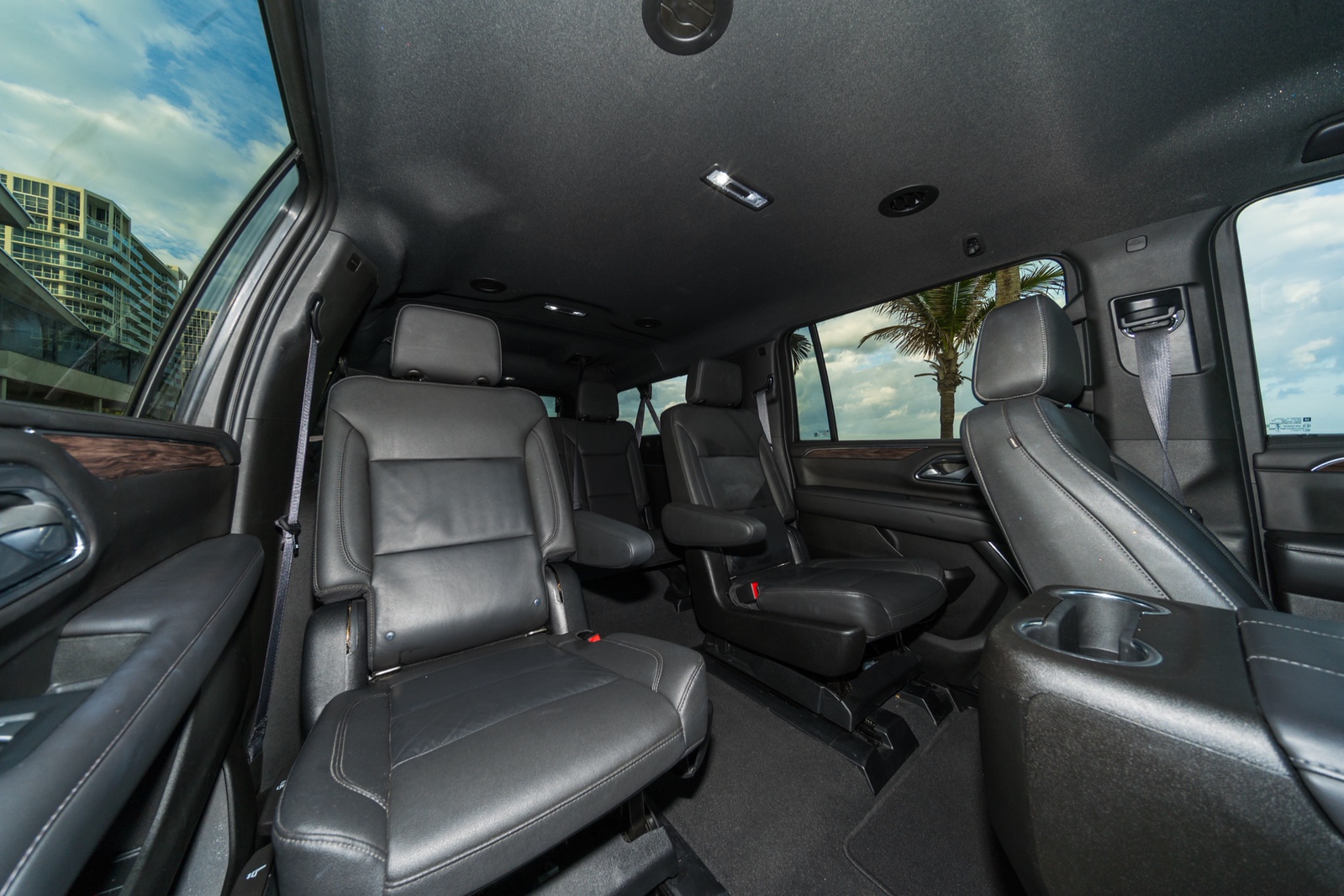 Chevrolet Suburban LT Dark Grey/Black - thumbnail 9