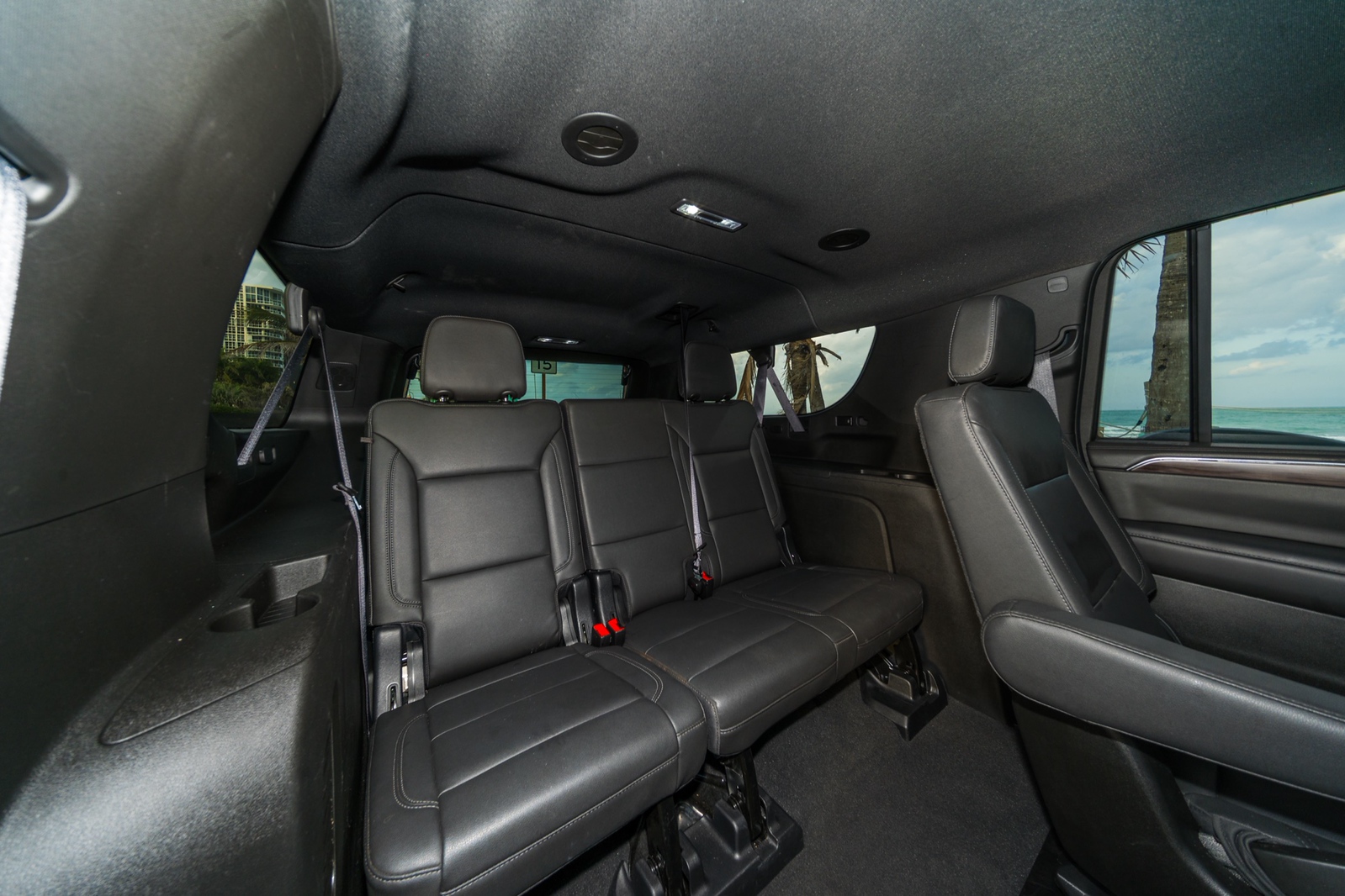 Chevrolet Suburban LT Dark Grey/Black - thumbnail 10
