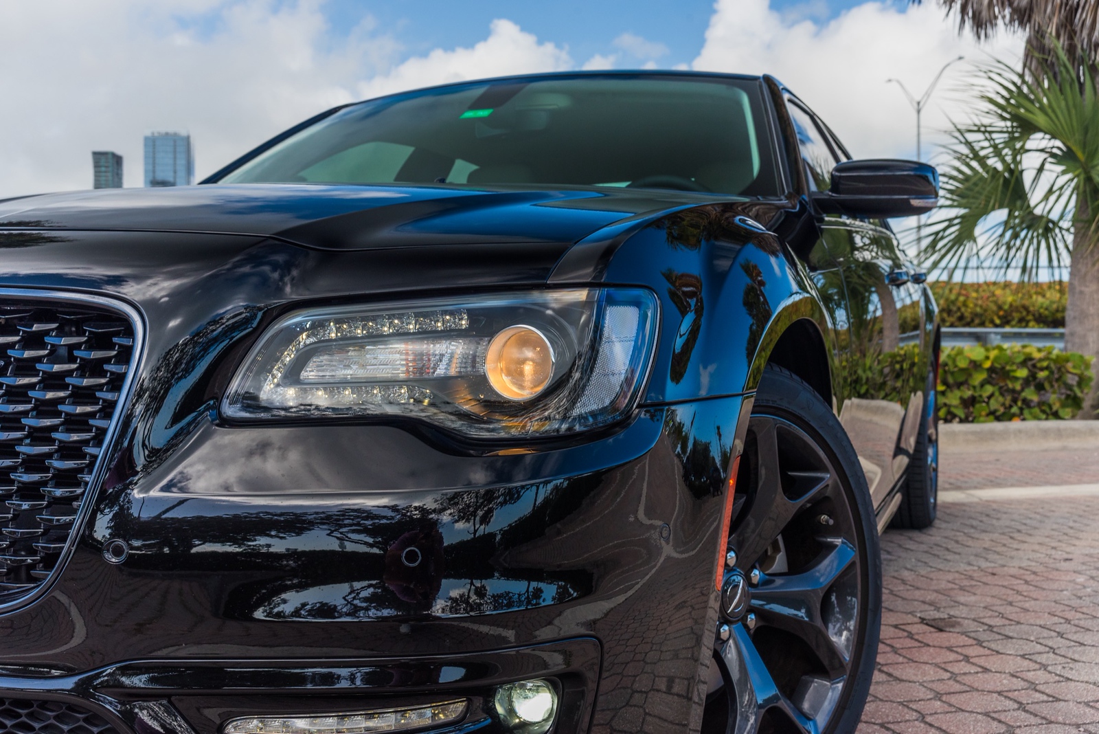 Chrysler 300C Black/Cream - thumbnail 7
