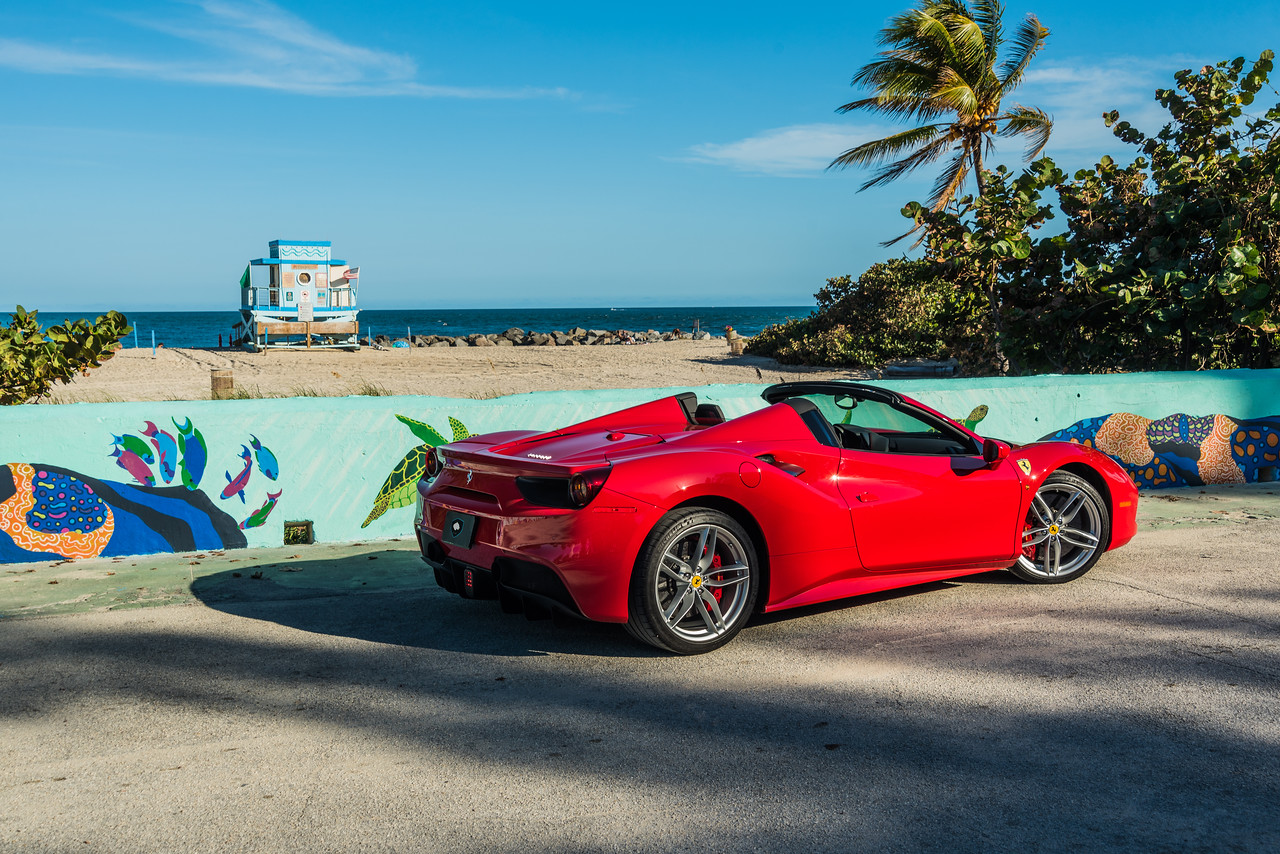 Ferrari 488 Spider Rosso Corsa - thumbnail 3