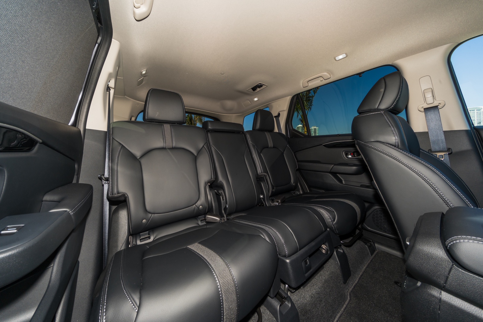 Honda Pilot Grey/Black - thumbnail 10