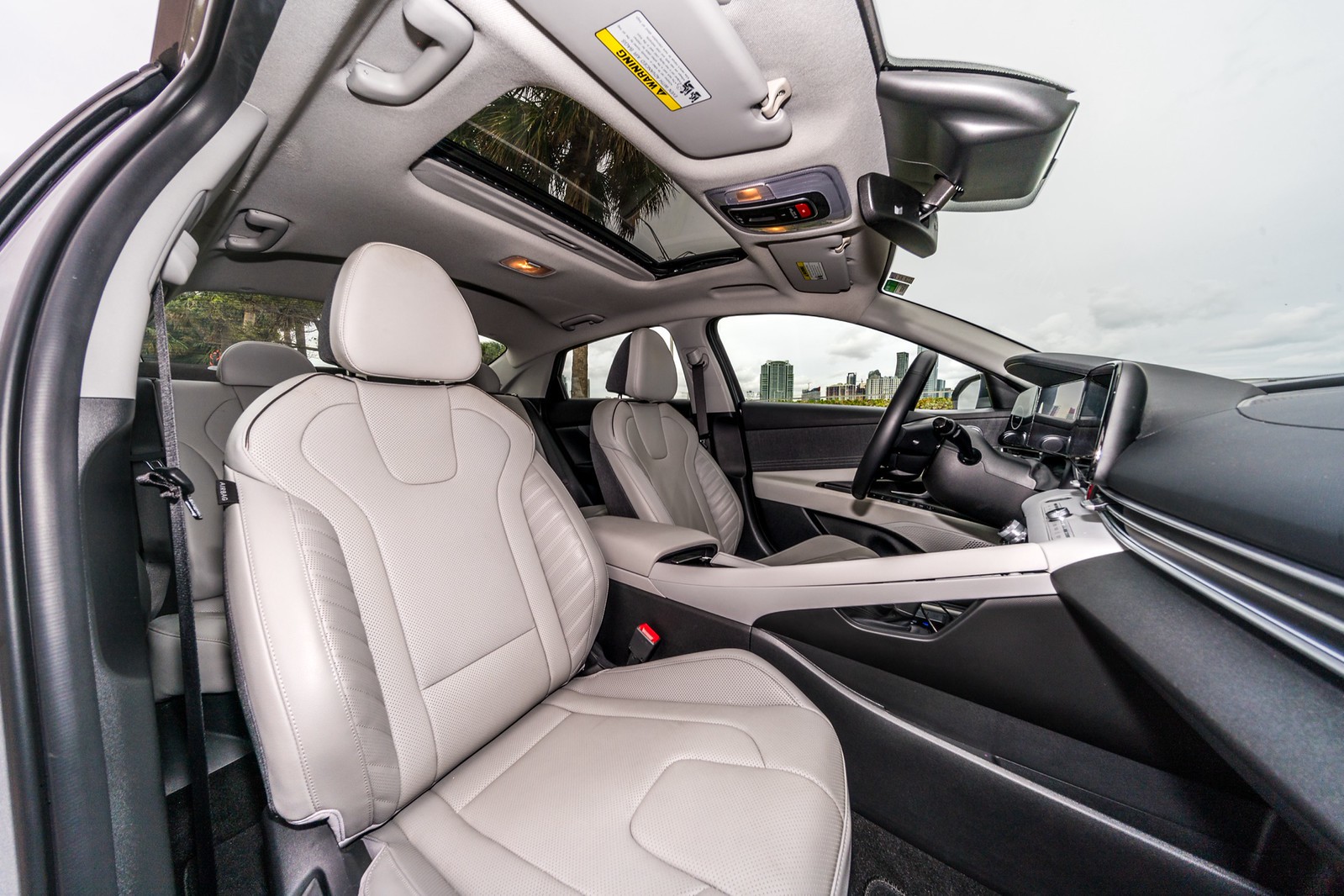 Hyundai Elantra Grey/Grey - thumbnail 9