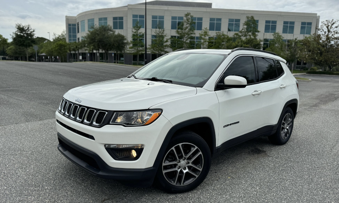 Jeep Compass  for rent in Orlando