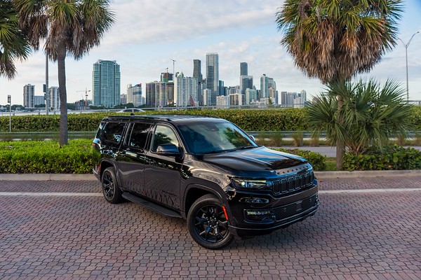 Jeep Wagoneer Black/Black for rent in Miami
