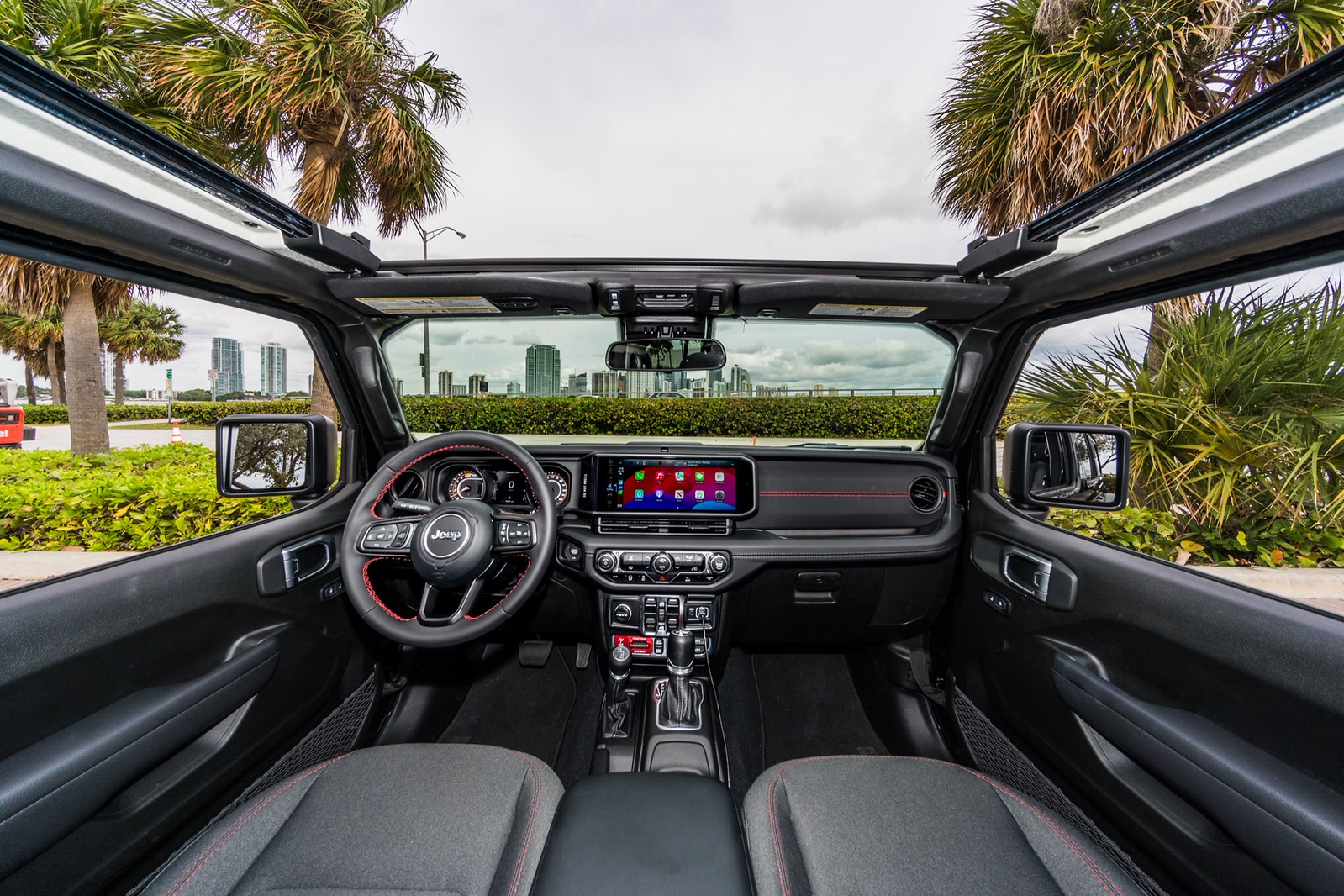 Jeep Wrangler JL Convertible Black/Black - thumbnail 8