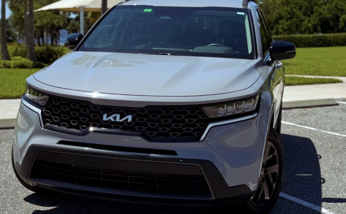 Kia Sorento  for rent in Orlando