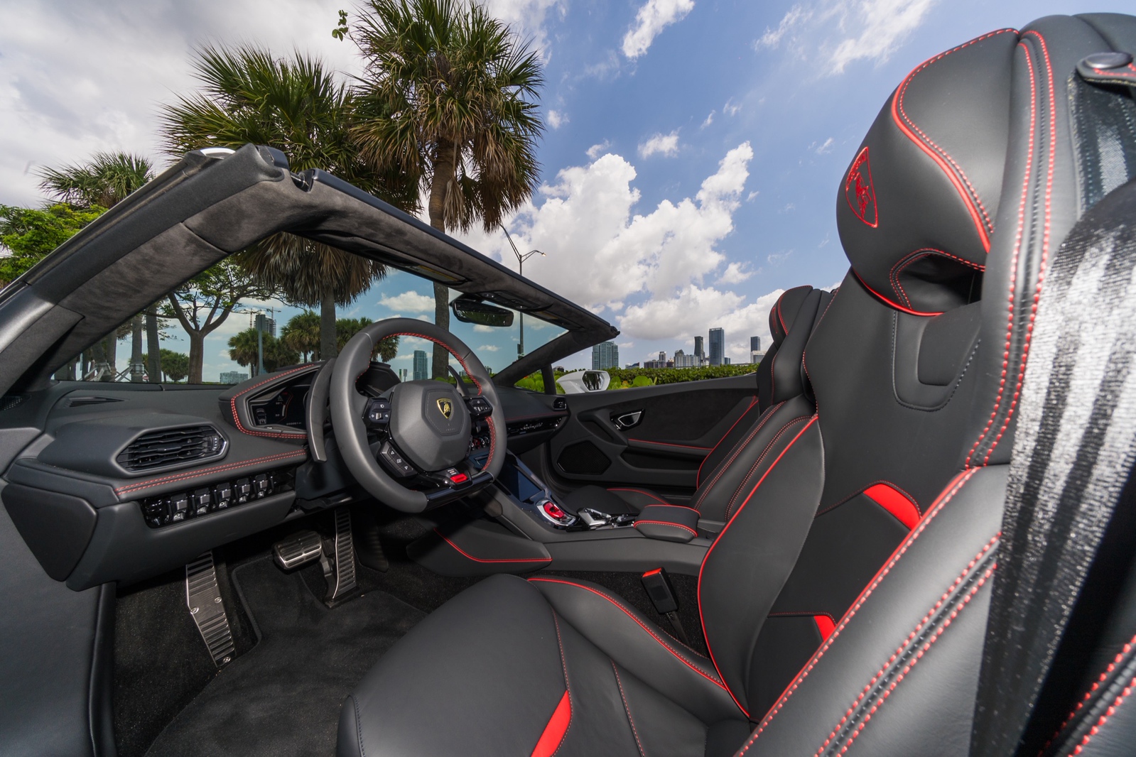 Lamborghini Huracan EVO Spyder Bianco Icarus/Black - thumbnail 6