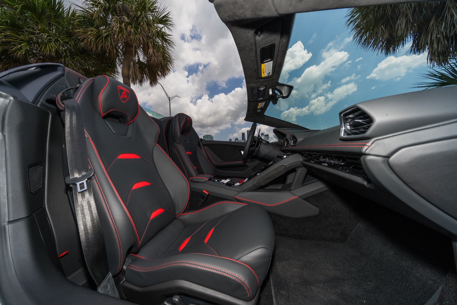 Lamborghini Huracan EVO Spyder Bianco Icarus/Black - thumbnail 8