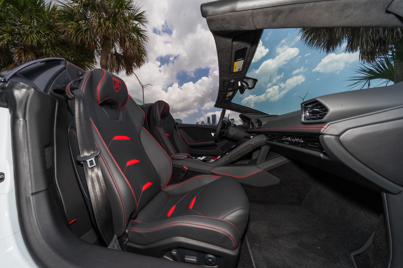 Lamborghini Huracan EVO Spyder Bianco Icarus/Black - thumbnail 9