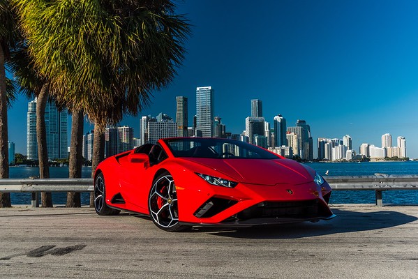 Lamborghini Huracan Evo Spyder RWD Rosso Mars/Black for rent in Miami
