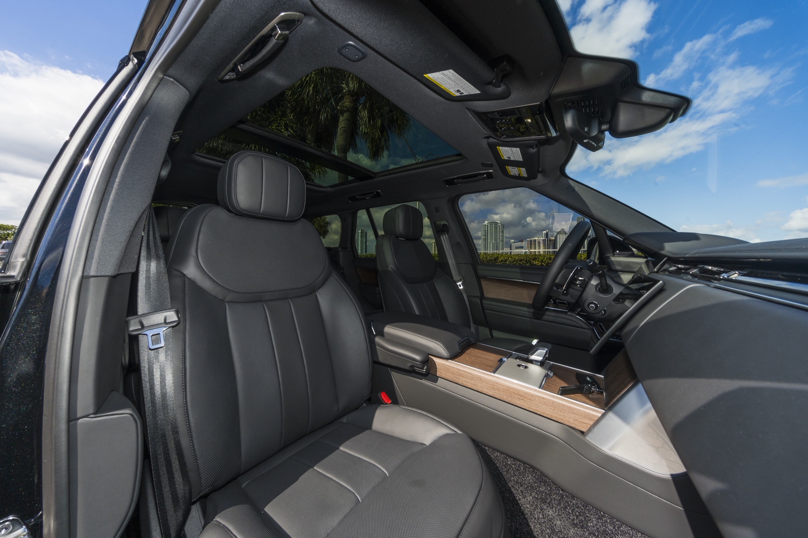 Land Rover Range Rover P400 Black/Black - thumbnail 10