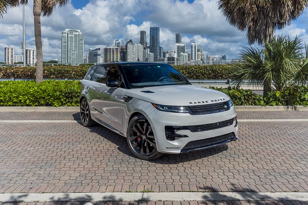 Land Rover Range Rover Sport P400 Dynamic Grey/Red for rent in Miami