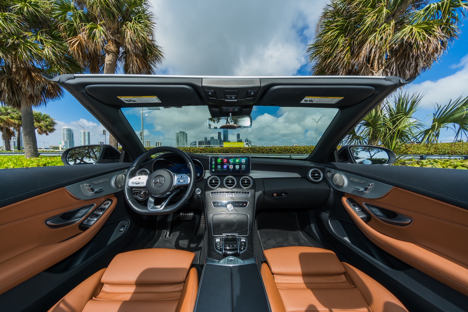 Mercedes-Benz C300 Convertible Black/Brown - thumbnail 3