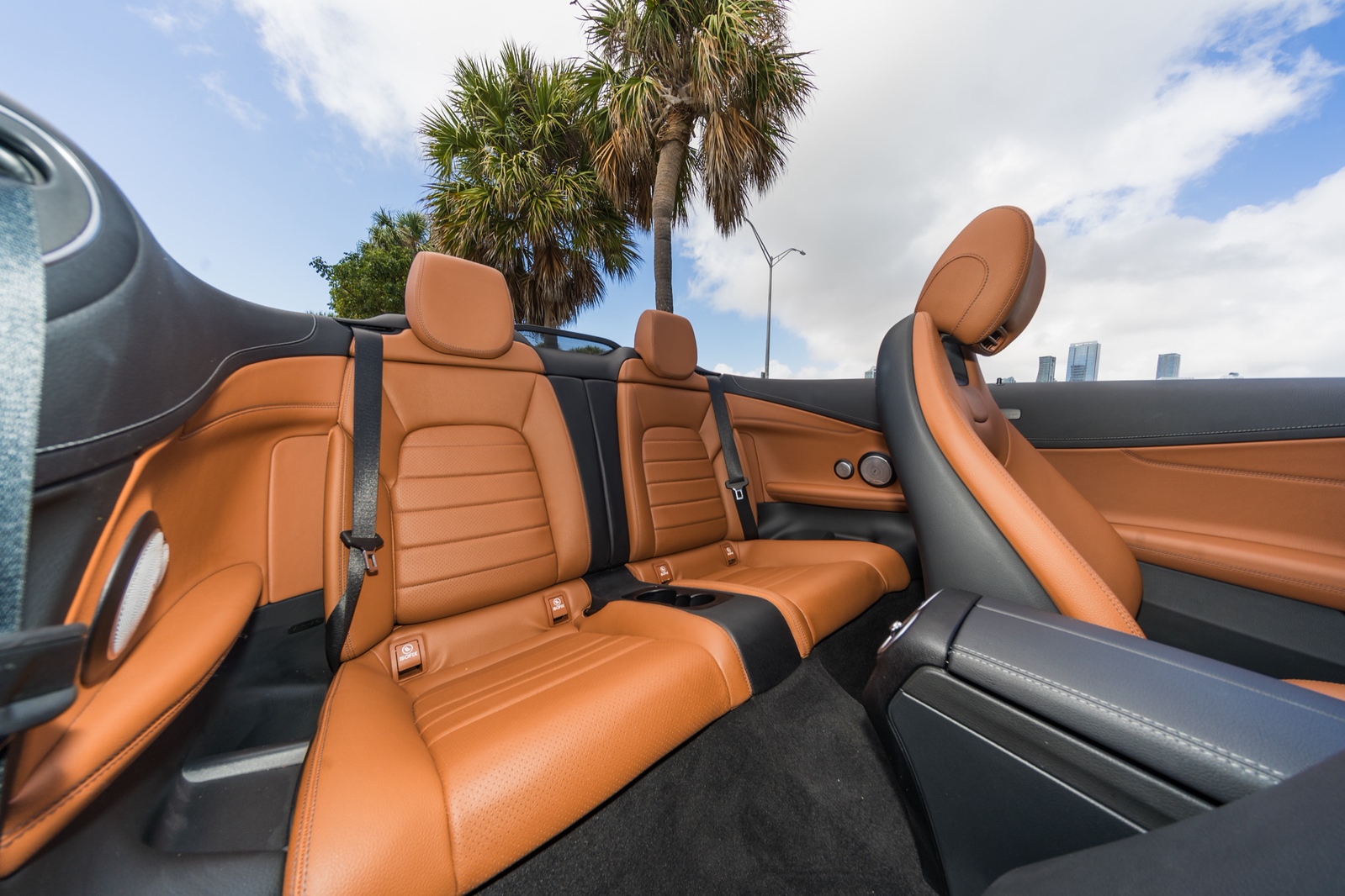 Mercedes-Benz C300 Convertible Black/Brown - thumbnail 8