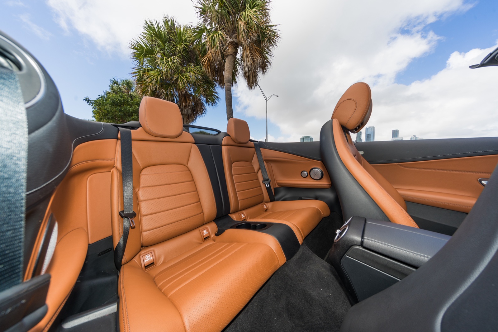 Mercedes-Benz C300 Convertible Black/Brown - thumbnail 9