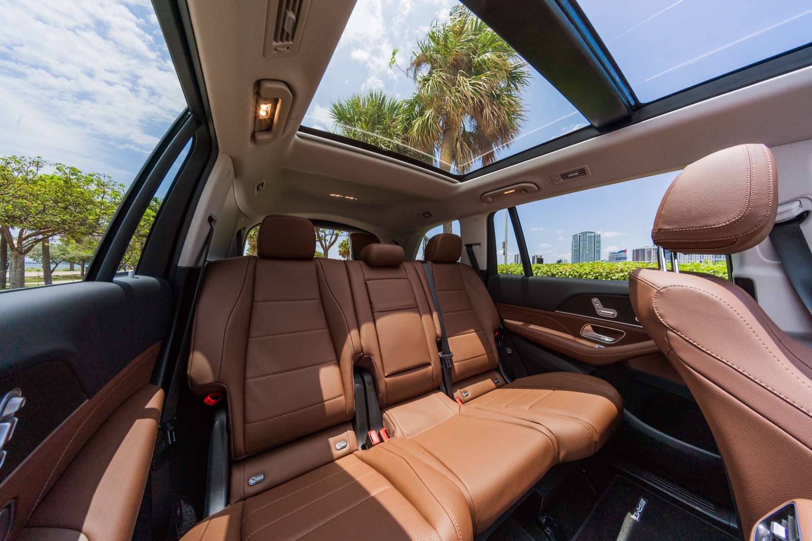 Mercedes-Benz GLS450 Black/Brown - thumbnail 7