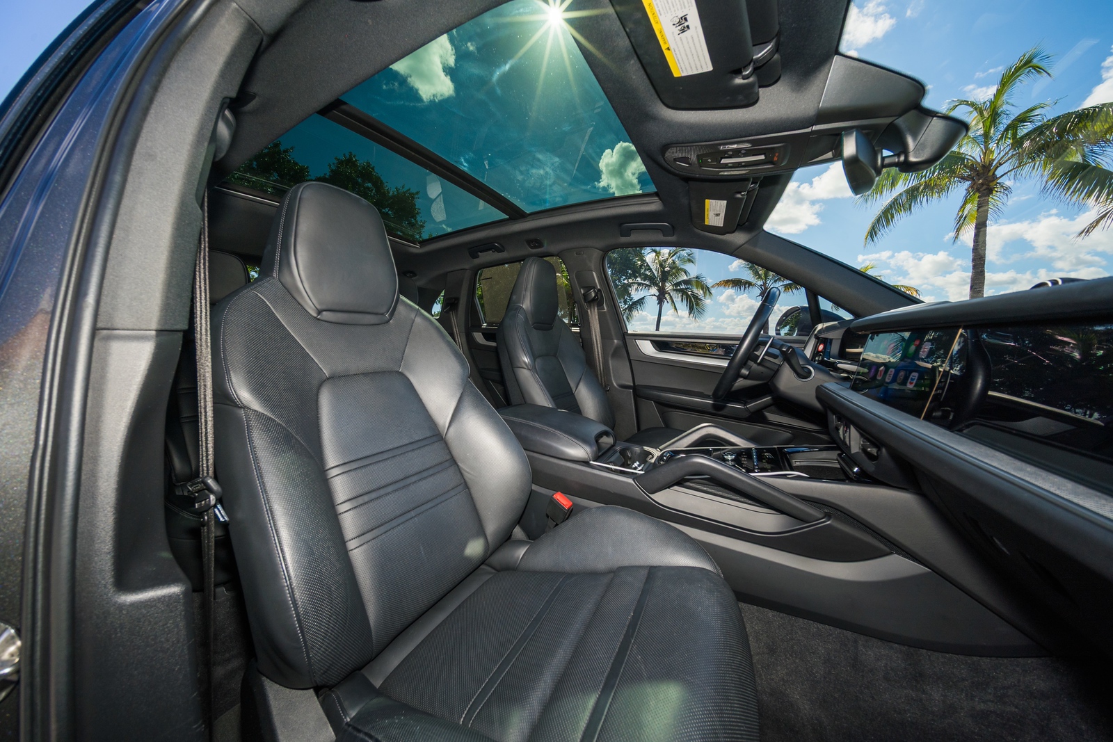 Porsche Cayenne Grey/Black - thumbnail 6