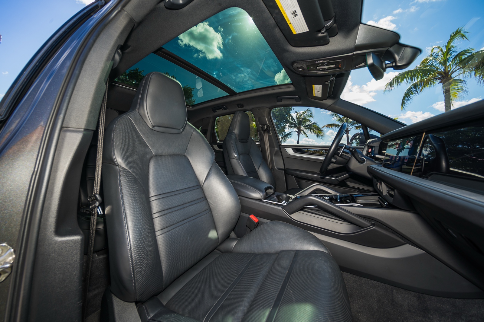Porsche Cayenne Grey/Black - thumbnail 10