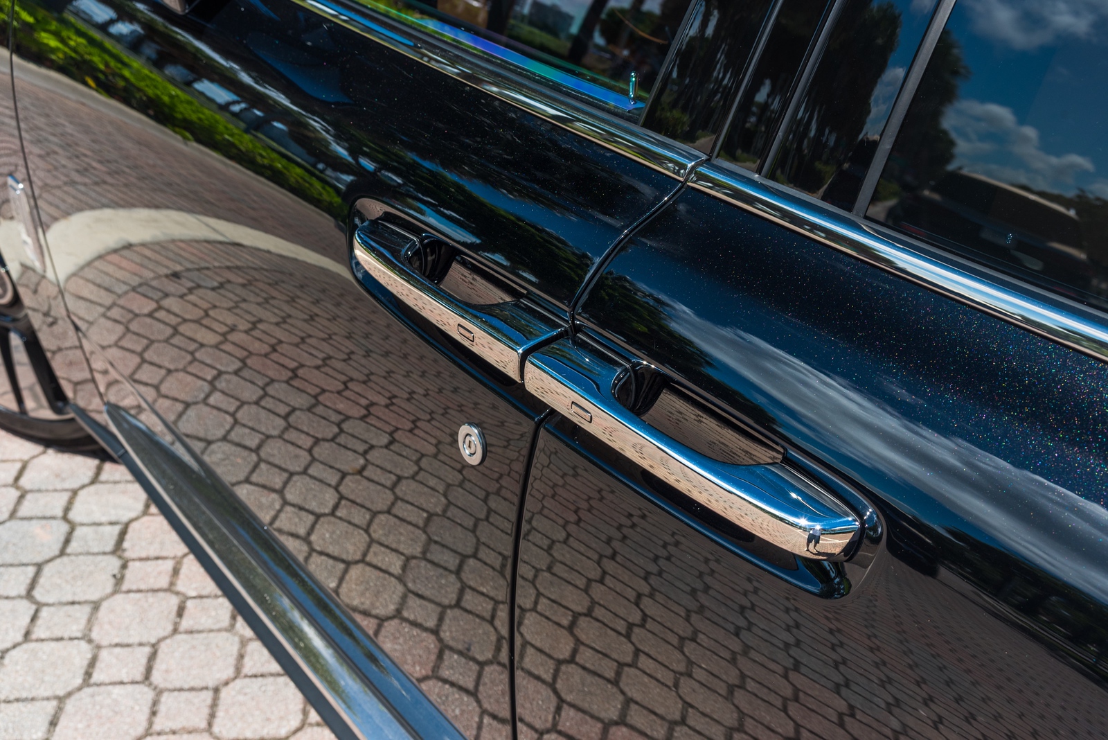 Rolls-Royce Cullinan Black/Brown - thumbnail 6